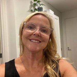 Meet your Posher, Heidi